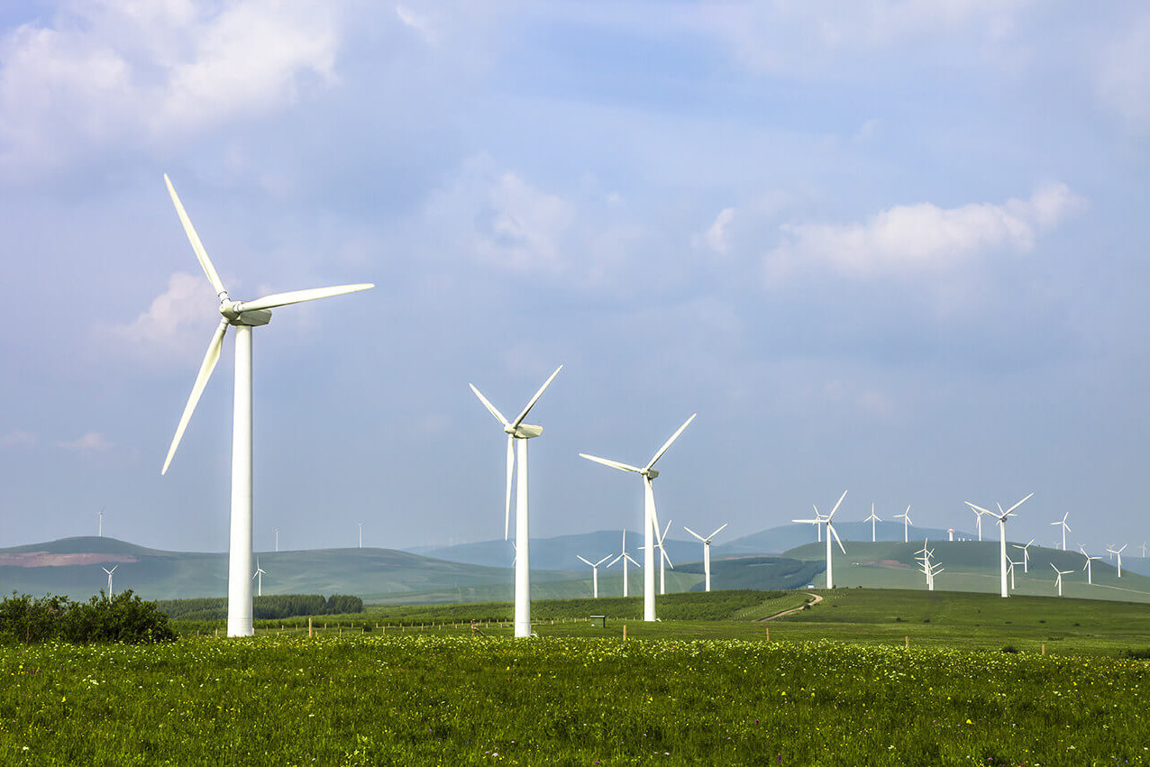 Field of wind turbines with aluminium honeycomb